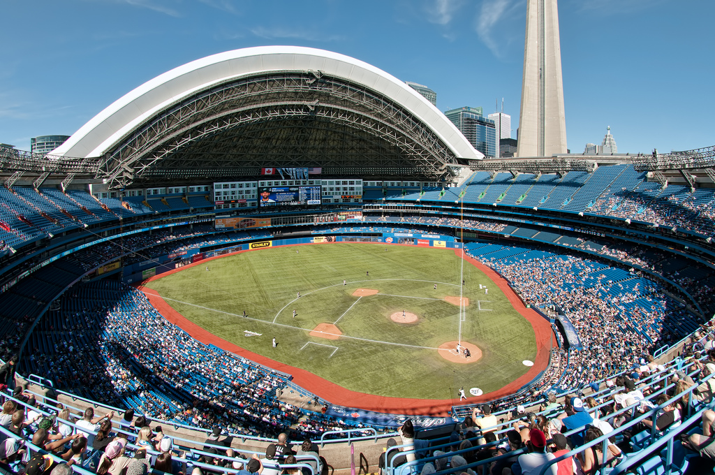 ESTADIO ROGER CENTRE